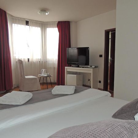 Villa Mali Raj Zagreb Extérieur photo