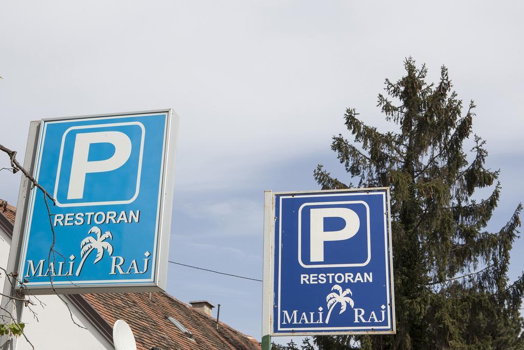 Villa Mali Raj Zagreb Extérieur photo