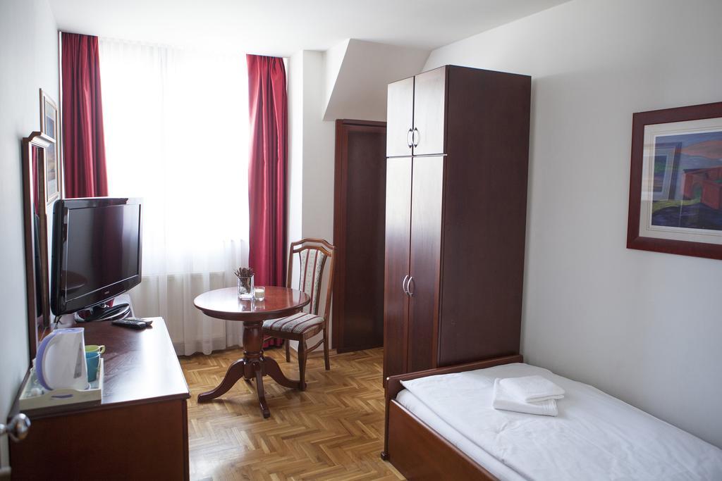 Villa Mali Raj Zagreb Extérieur photo