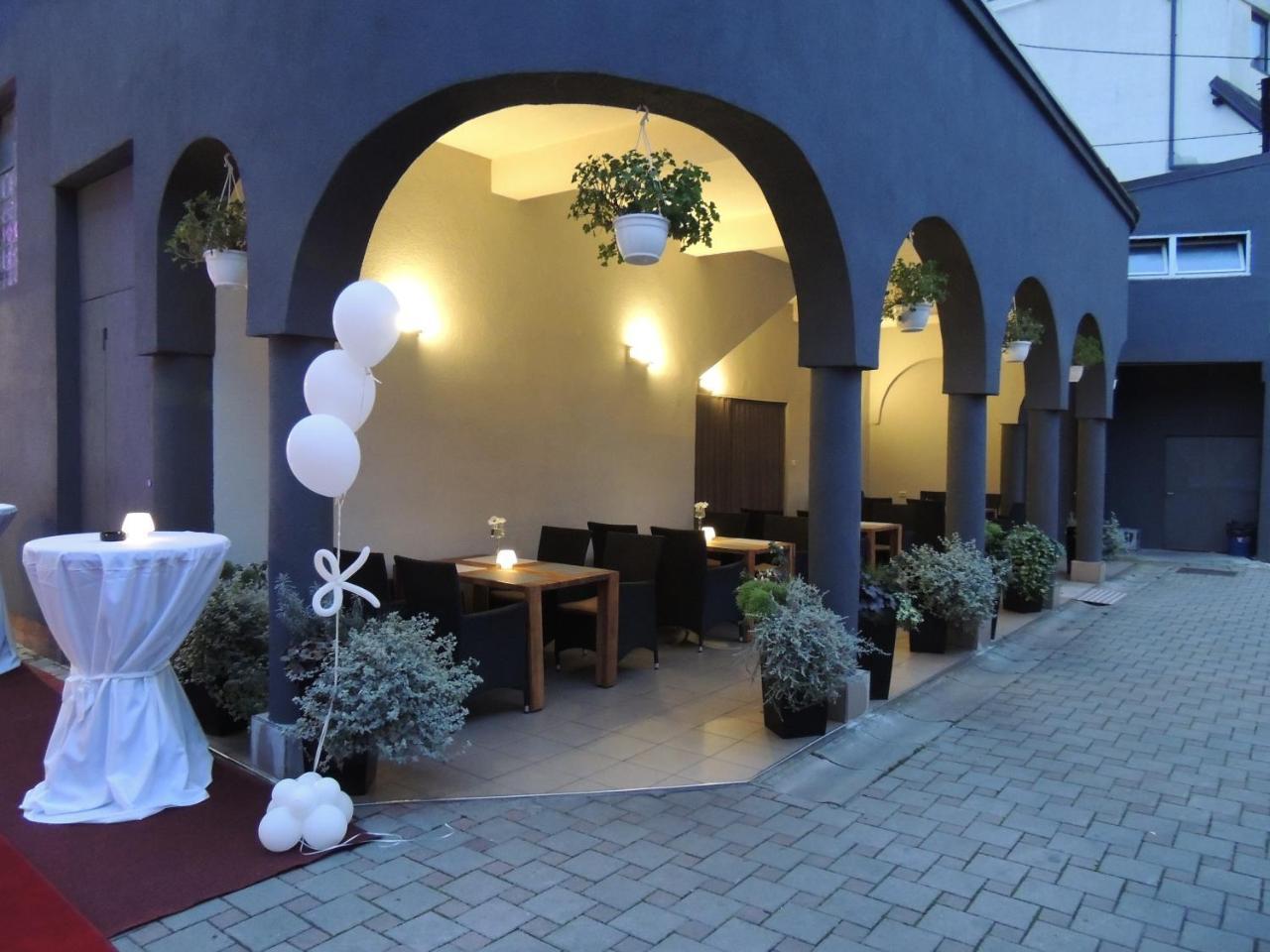 Villa Mali Raj Zagreb Extérieur photo
