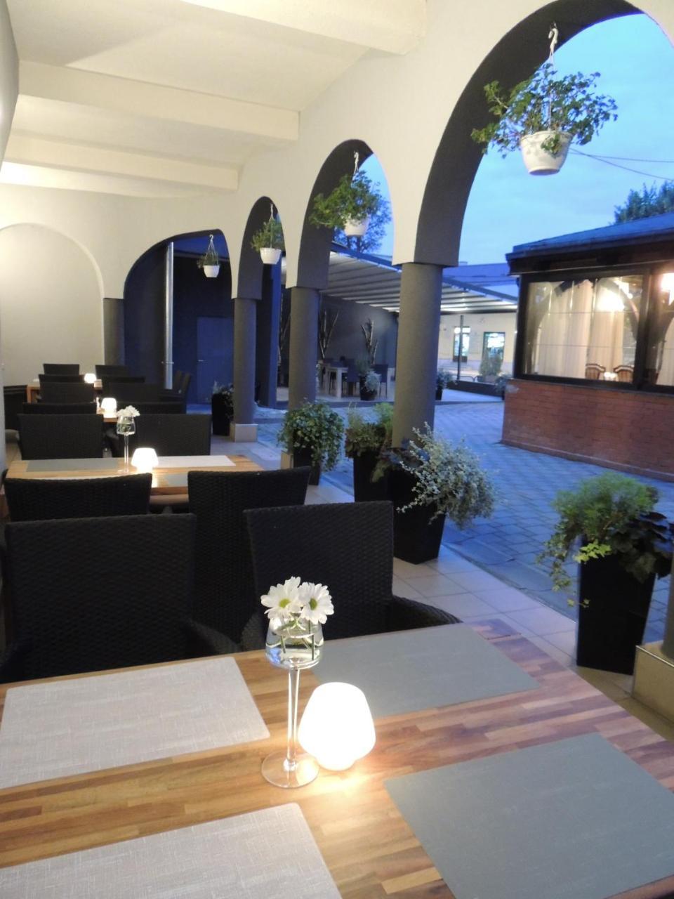 Villa Mali Raj Zagreb Extérieur photo